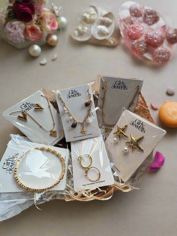Sparkle Queen Hamper π Elegant 6-Piece Girly Gift Set for Special Moments