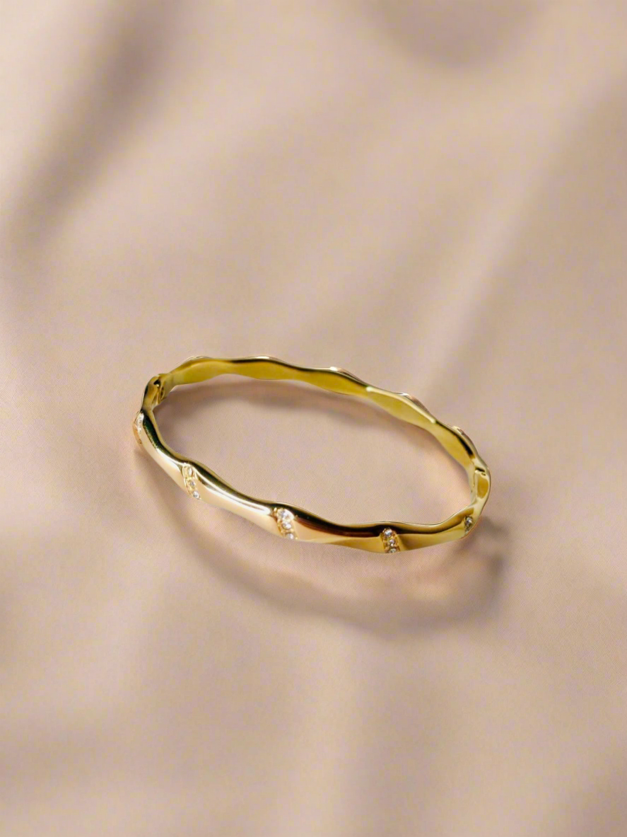 WaveGlow | 18K Gold Plated Bracelet β A Girly Jewells Signature πβ¨