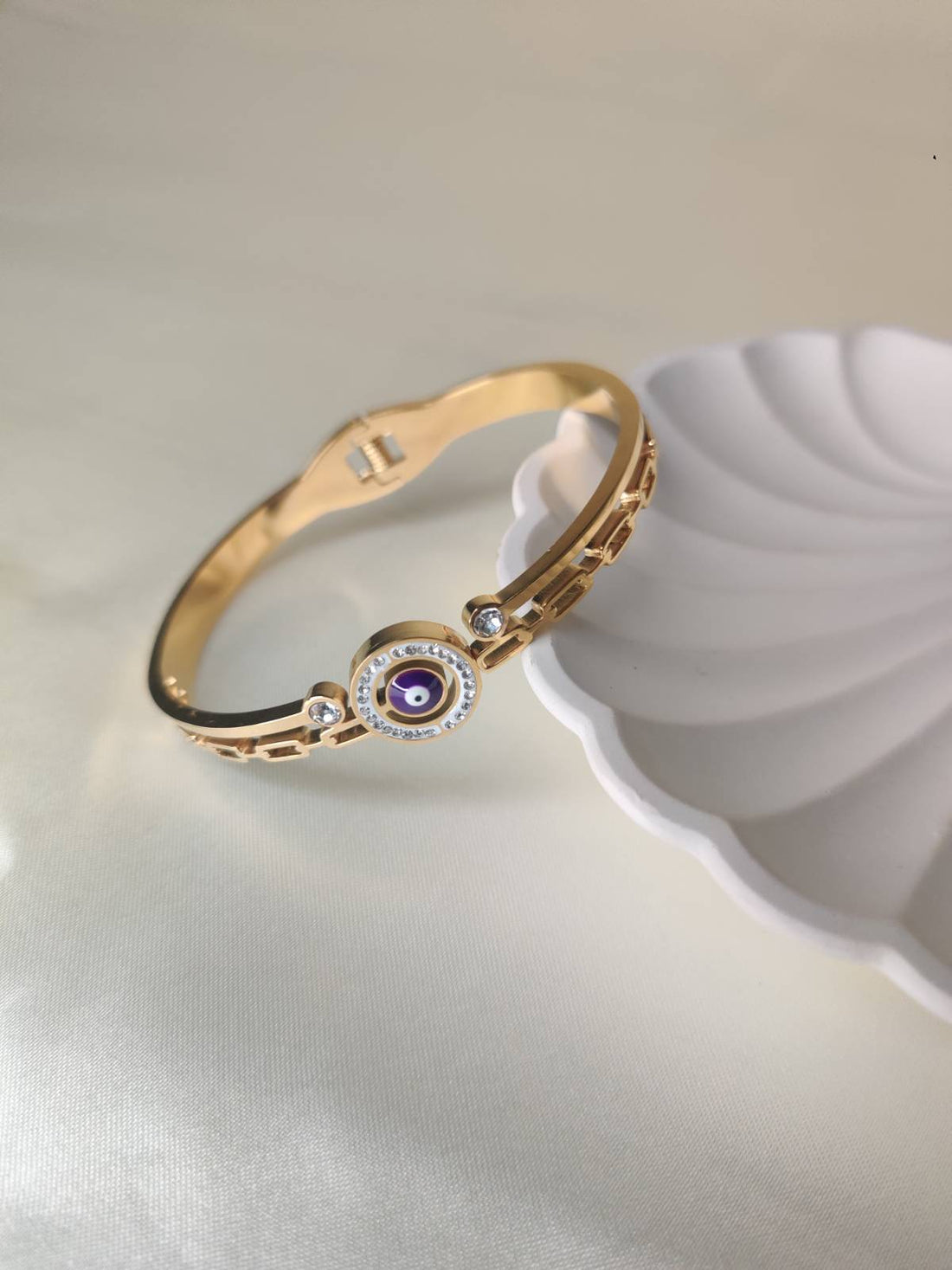 Mystic Gaze Edit π Solo Eye Charm by Girly Jewells π