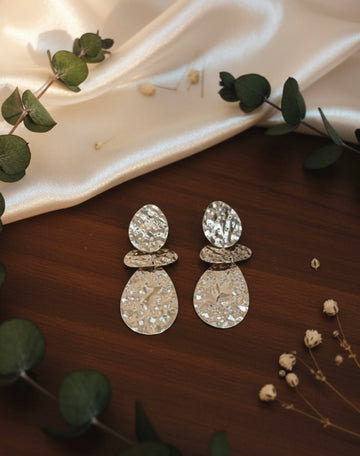 Solar Gleam – The Gold Essence by Girly Jewells 💎