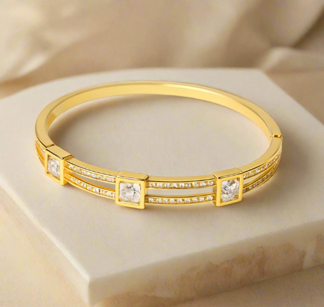 💝 Cubic Crown Bracelet – Limited Edition by Girly Jewells 💎✨